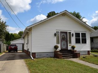 1851 Baird Ave, Galesburg, IL 61401