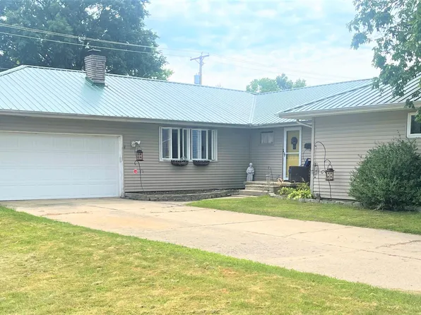 718 E Laporte St, Plymouth, IN 46563