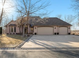 6739 Timberwolf Trl, Lino Lakes, MN 55038