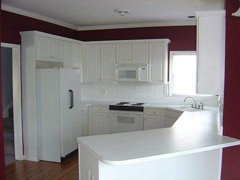 NEW PAINT & APPLIANCES COMING