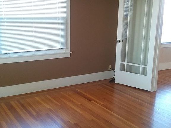 2nd image of 623 22nd St APT 03