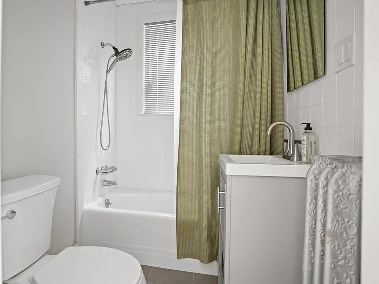608 Washington Ave #1 — Photo 7