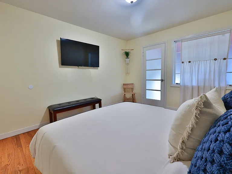 1020 Orange St — Photo 26