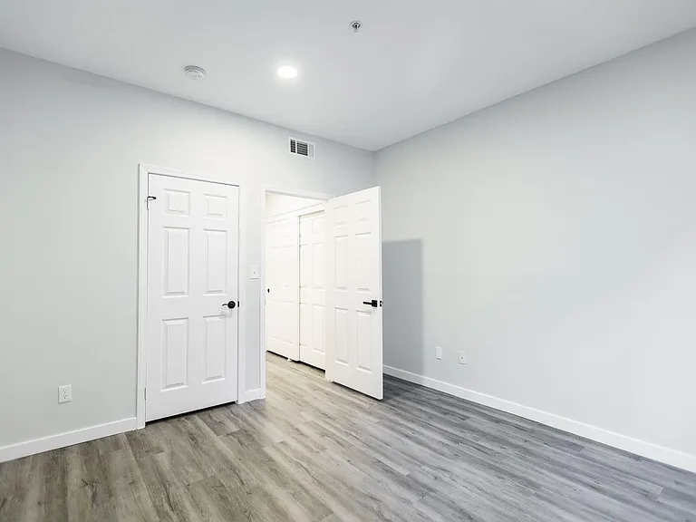 2820 Sawtelle Blvd — Photo 112