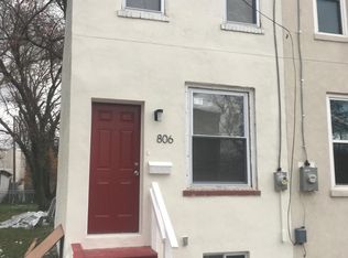 806 Pine St, Camden, NJ 08103