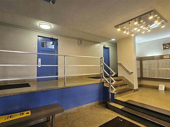 3rd image of 44-69 Kissena Boulevard #4M