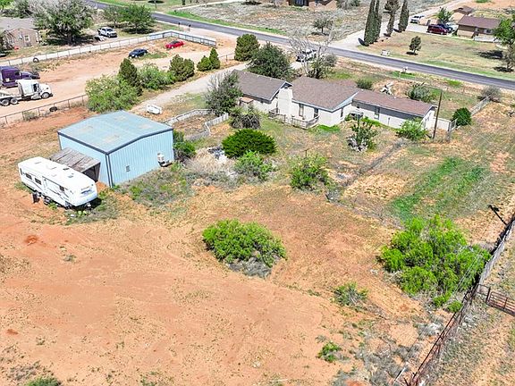 3rd image of 1310 E County Road 145