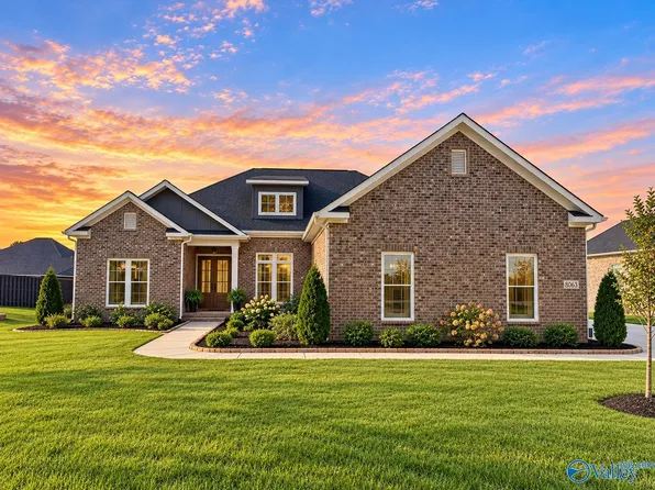 8063 Goose Ridge Dr, Owens Cross Roads, AL 35763