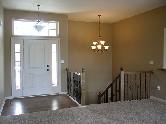 2nd image of 1302 NW Basswood Ct