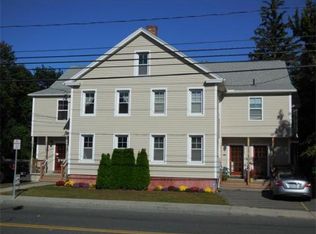 111 Pleasant St APT A, Easthampton, MA 01027