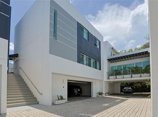 7520 SW 59th Pl APT 4D, Miami, FL 33143
