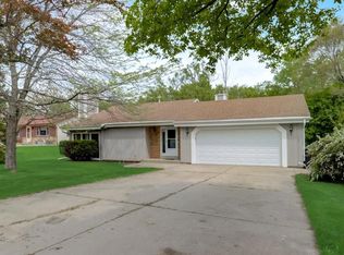 12530 W Howard Ave, New Berlin, WI 53151