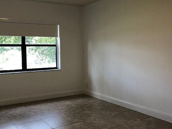 3rd image of 8290 Lake Dr APT 327