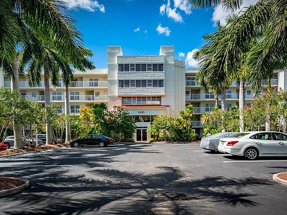 2nd image of 6085 Bahia Del Mar Cir APT 270