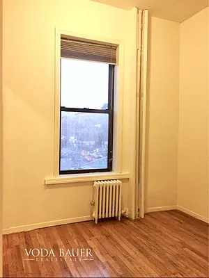 Rented by Voda Bauer Real Estate | media 22