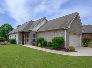 5264 Promenade Dr, Trussville, AL 35173