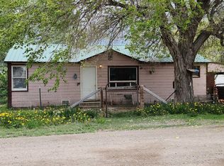 211 N East St, Arco, ID 83213