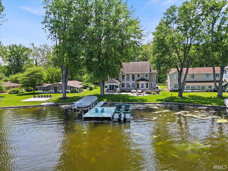 1st image of 1123 Lakeshore Dr