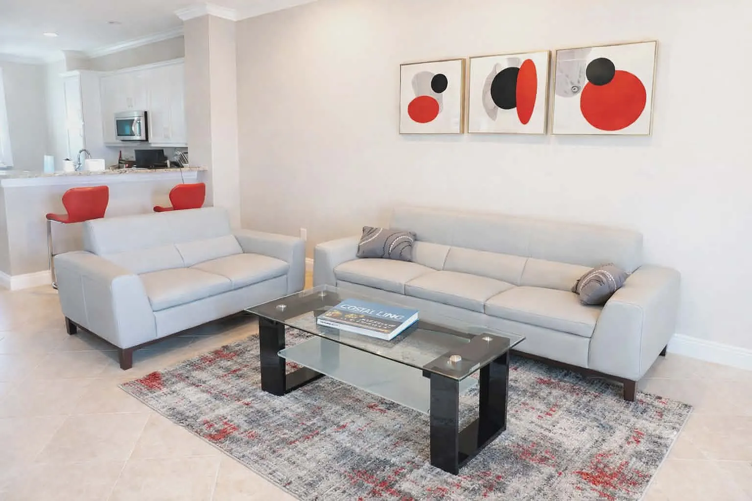 3 bed, 1236 sqft, $4,800 — Photo 2