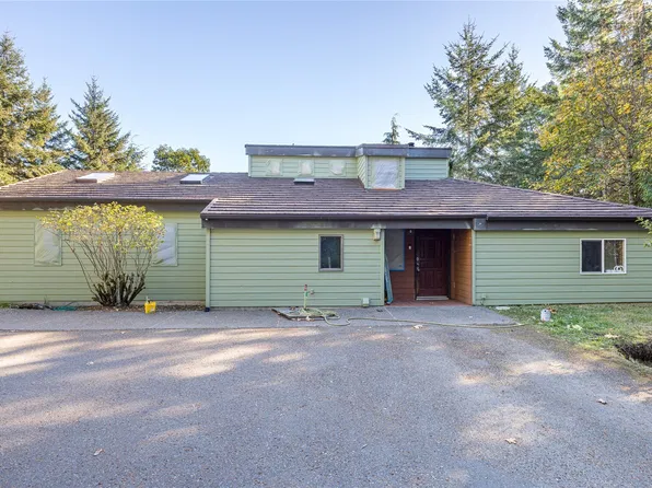 338 Hunt Road, Port Angeles, WA 98363