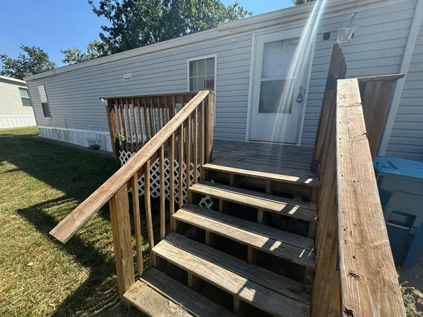 1804 C St, Normal, IL 61761