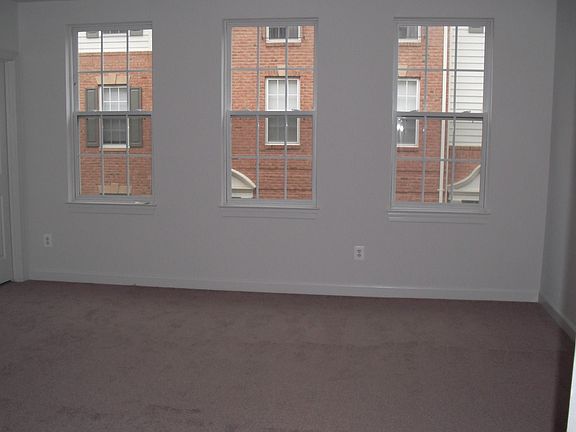5th image of 5621 Harrington Falls Ln #B