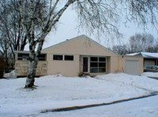 217 Fairview Ct, Waunakee, WI 53597