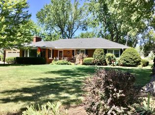 2281 Lowry St, Aurora, IL 60506