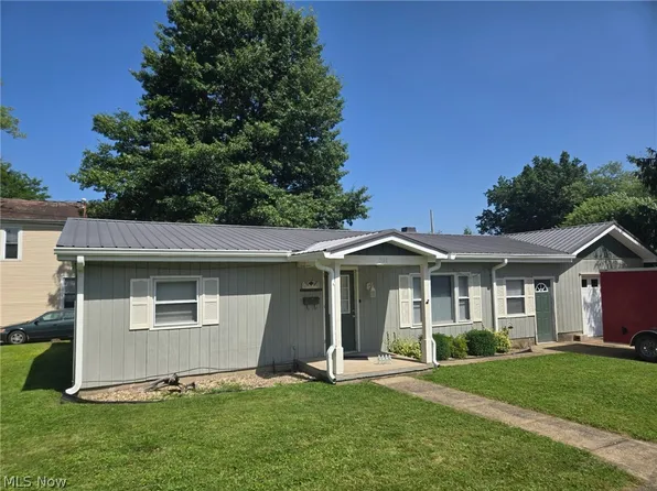301 Vernon St, Marietta, OH 45750