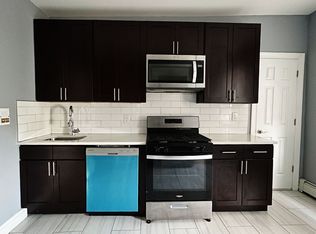 434 Avenue C #7-R, Bayonne, NJ 07002