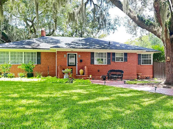 4504 PEACHTREE Circle E, Jacksonville, FL 32207