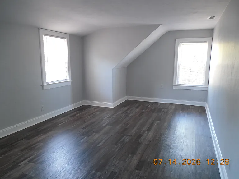1232 W Ocean View Ave #B — Photo 10