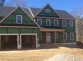 9 Bristol Pond Dr, Norfolk, MA 02056