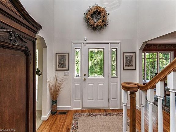 2nd image of 81 Sherman Way
