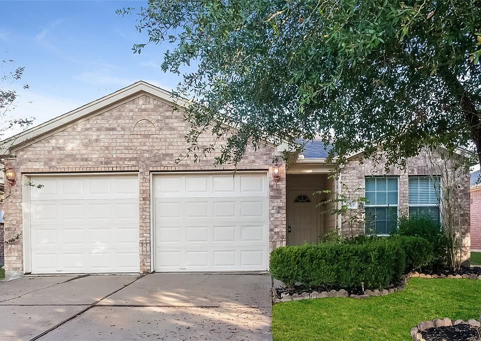 1st image of 19826 Juniper Berry Dr