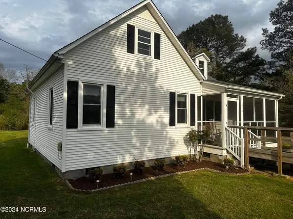 1026 N 343 Highway, South Mills, NC 27976