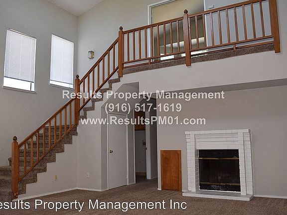 2nd image of 1312 Hidalgo Cir