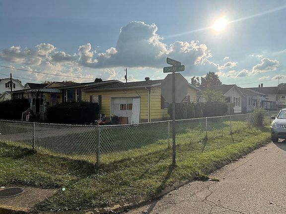4th image of *347 Poplar Ave *