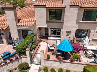 334 Country Club Dr Unit C, Simi Valley, CA 93065
