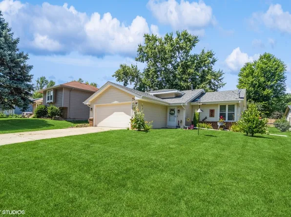 500 NW Valley View Dr, Grimes, IA 50111