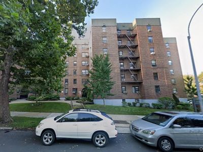 139-10 28th Road #3C, Flushing, NY, 11354