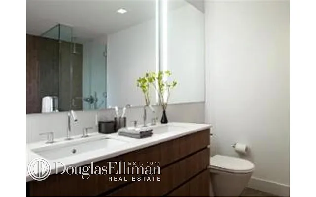 Sold by Douglas Elliman | media 16