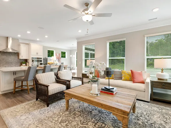 3455 Piedmont Dr, Raleigh, NC 27604