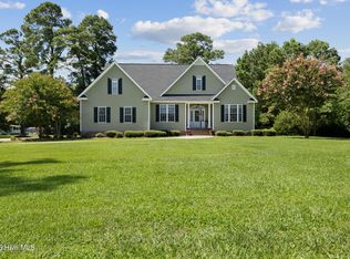 118 Bright Creek Ln, Whiteville, NC 28472