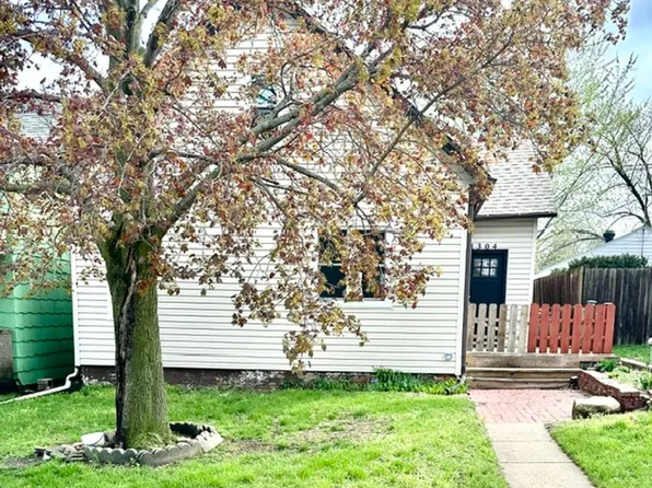 1304 Buffalo St, Michigan City, IN 46360