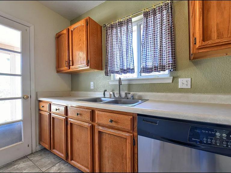 7317 Desierto Rico Ave — Photo 18