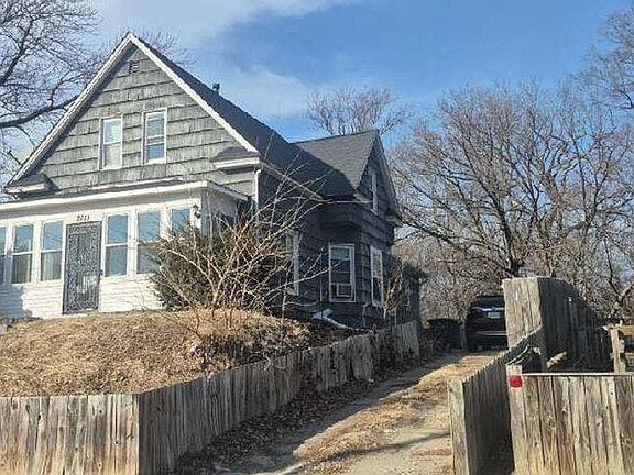 2nd image of 2713 13th Ave
