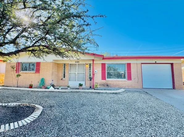 2105 Pacheco Dr, El Paso, TX 79935