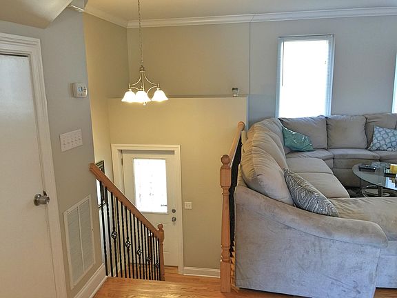 5th image of 3902 Wehrman Ave