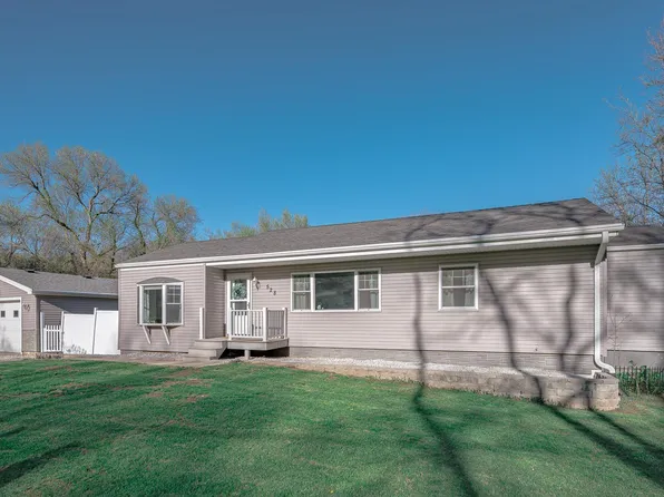 528 Harris St, Sioux City, IA 51103